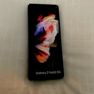 Prank phone. Samsung Z fold